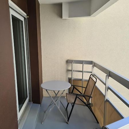 Chambre De 11 M2 Avec Balcon Paris Exterior foto