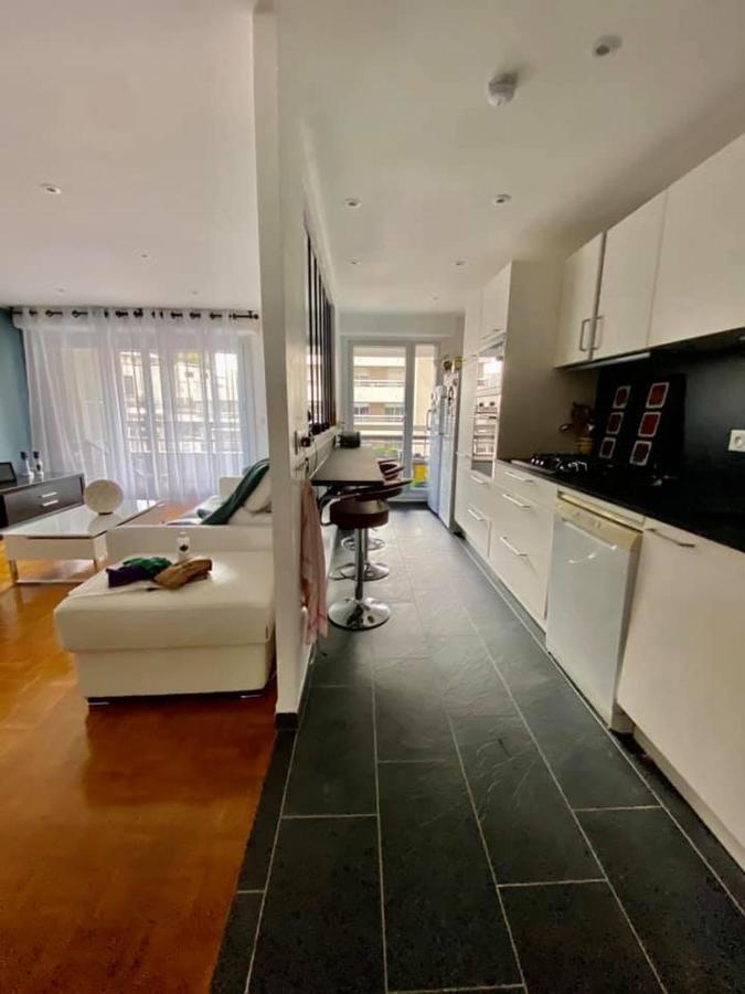 Chambre De 11 M2 Avec Balcon Paris Exterior foto